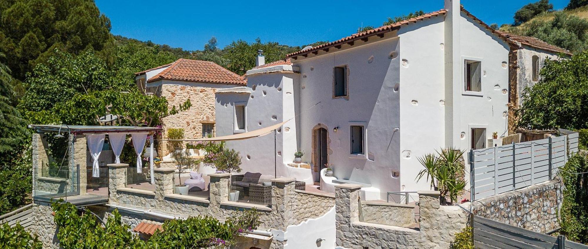 Verekinthos Villas - Pool, Hot Tub, Bbq, Kids Playground, Stunning Mountain Views Yerolákkos Exterior foto